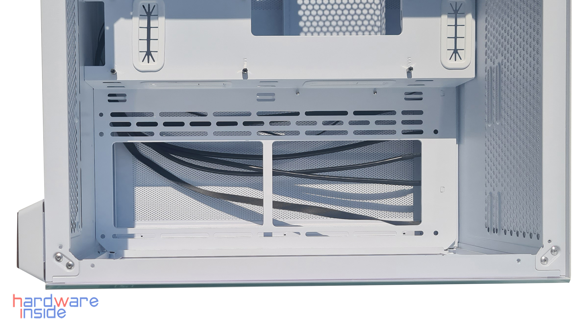 raijintek paean c7_14.jpg