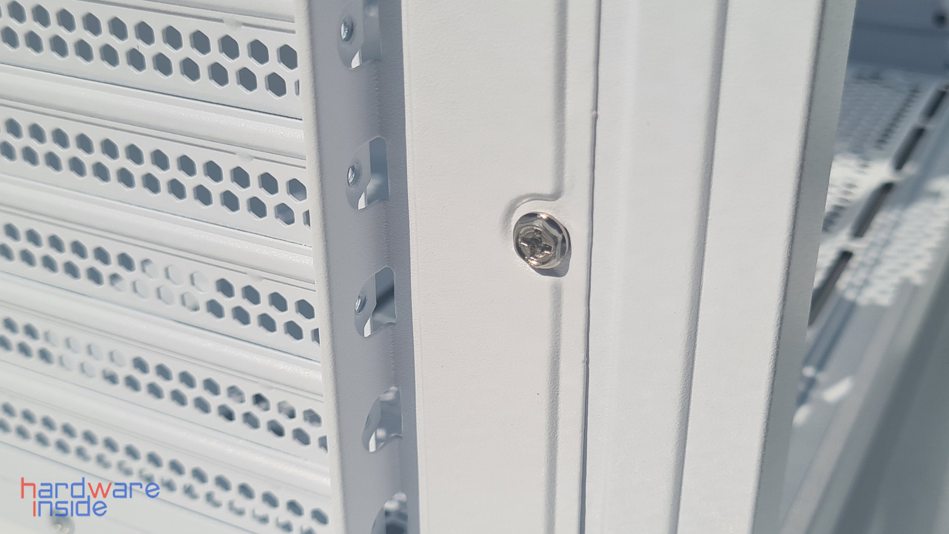 raijintek paean c7_18.jpg