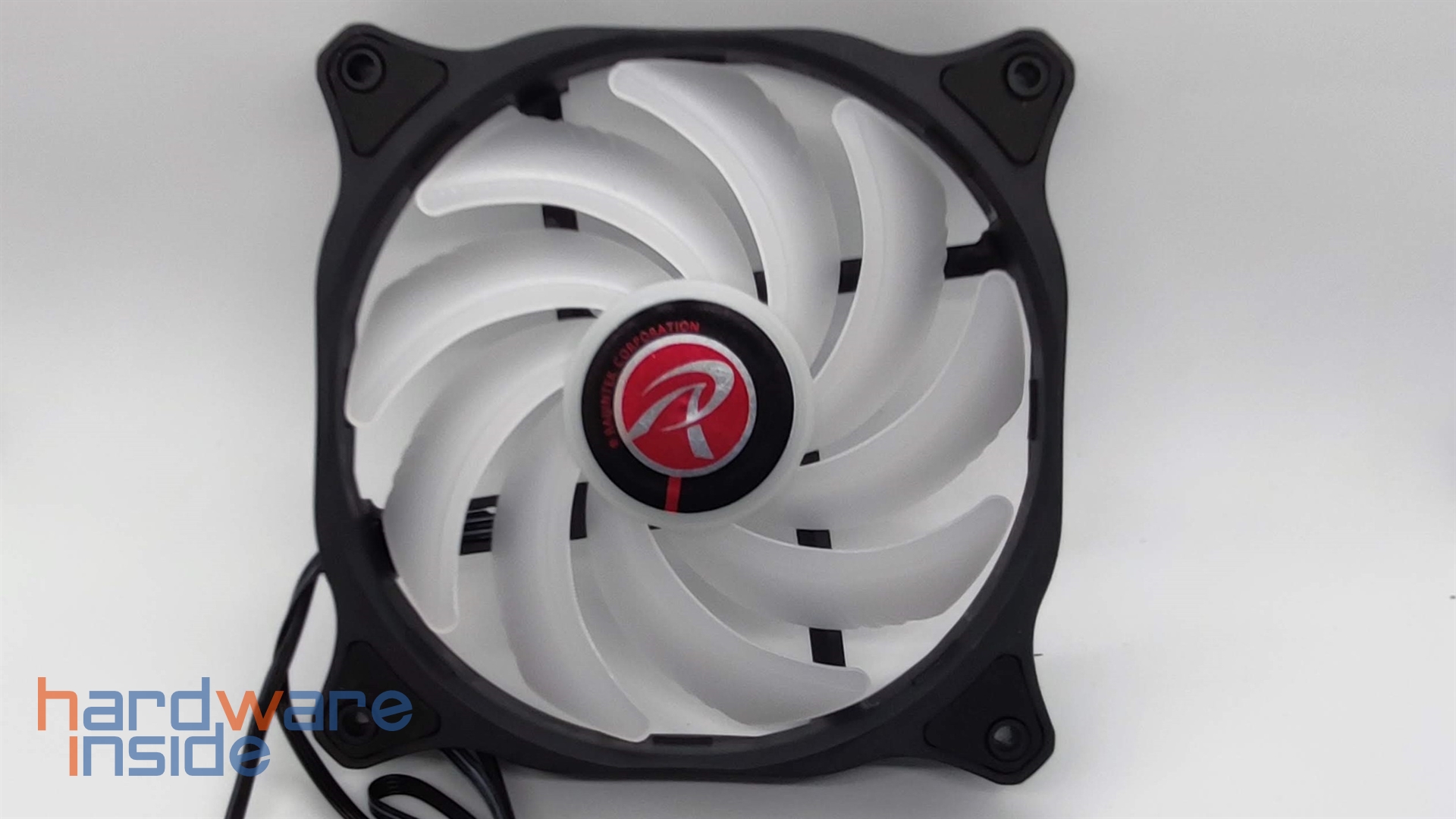 raijintek-scylla-pro-ca360-eos-12-rbw-add (10).jpg