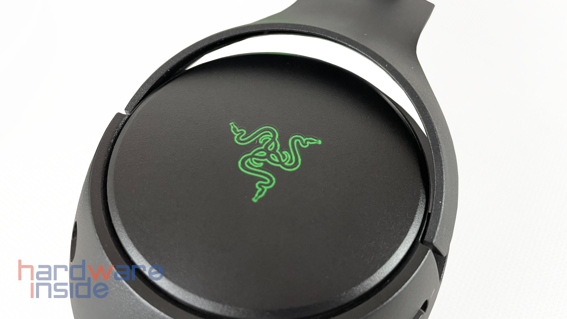 Razer Kaira Pro_12