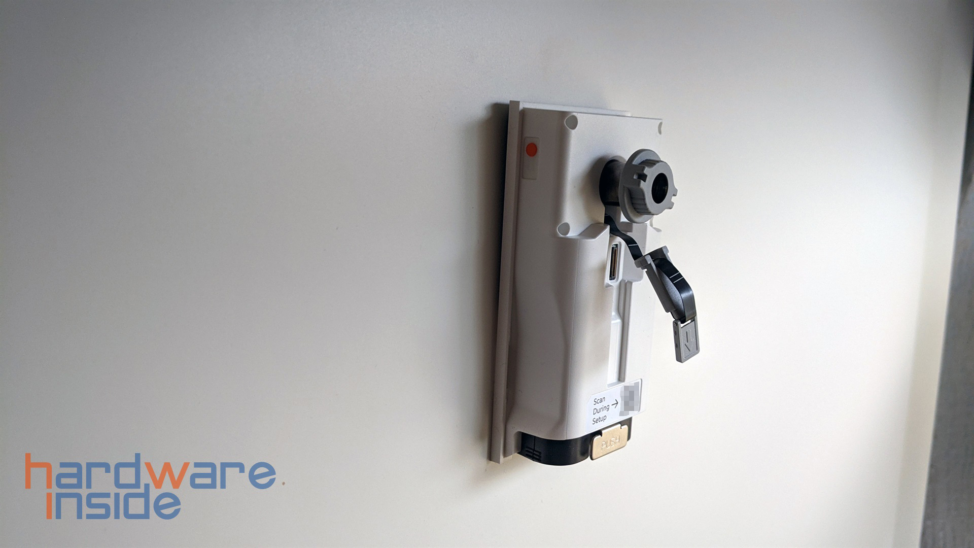 ring_door_view_cam_montage (5).jpg HardwareInside Forum