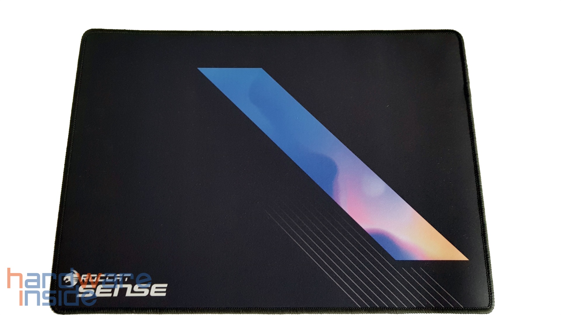 ROCCAT - SENSE VITAL FORCE - KONE AIMO - 1.jpg