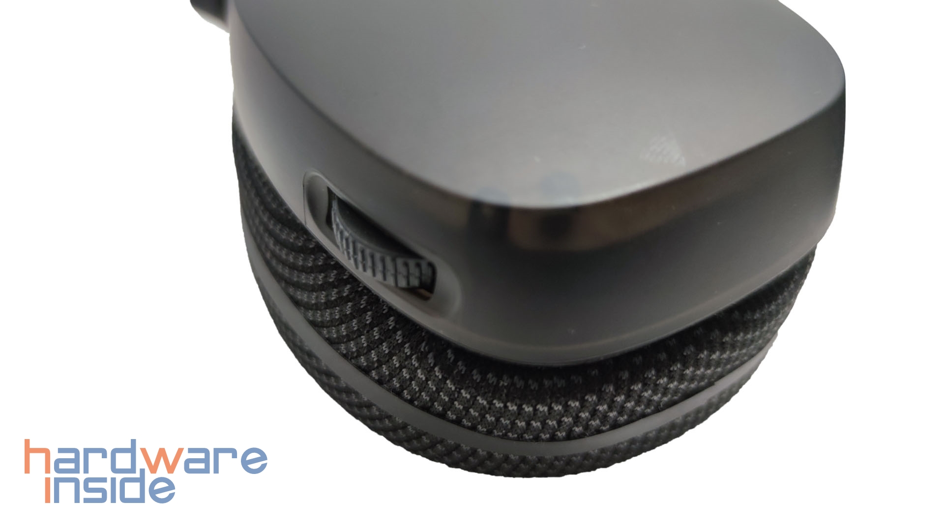 roccat-syn-pro-air-details (3).jpg