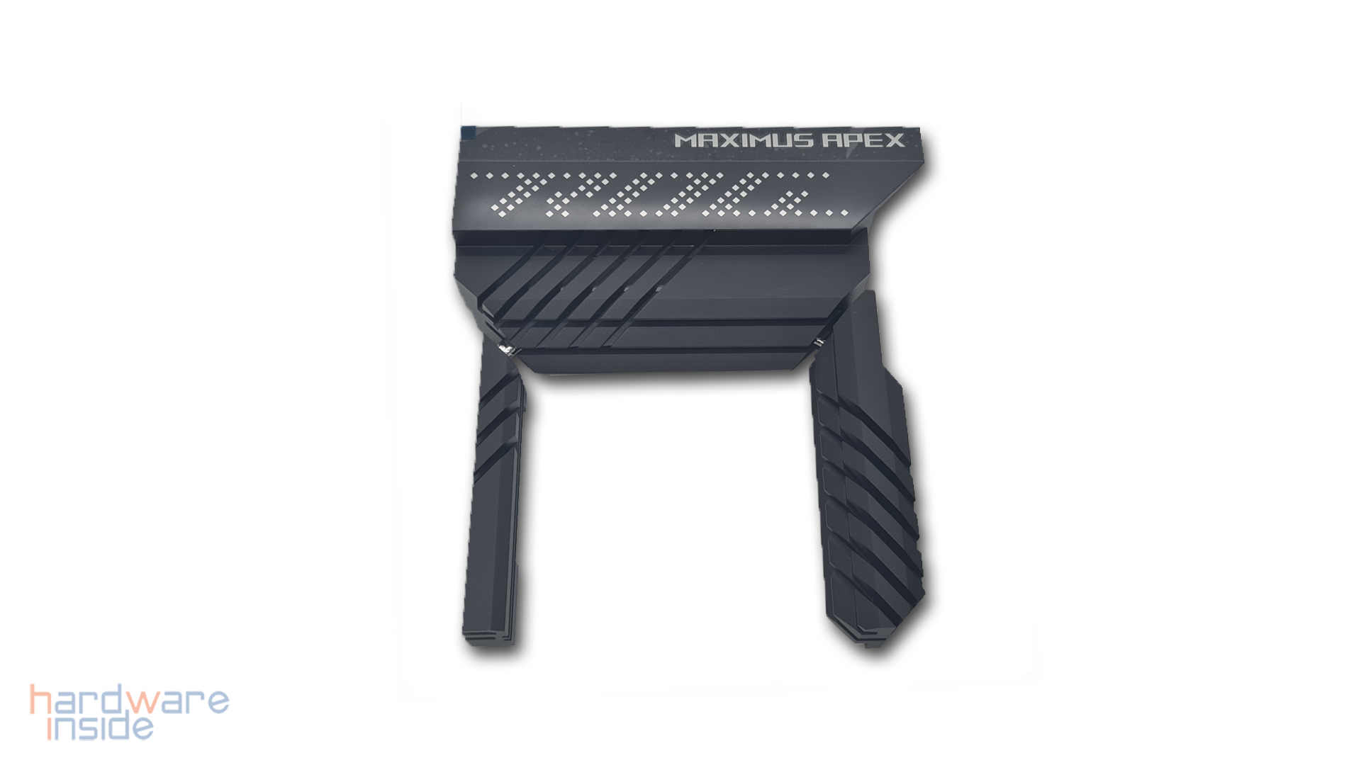 rog maximus z690 apex_10.jpg