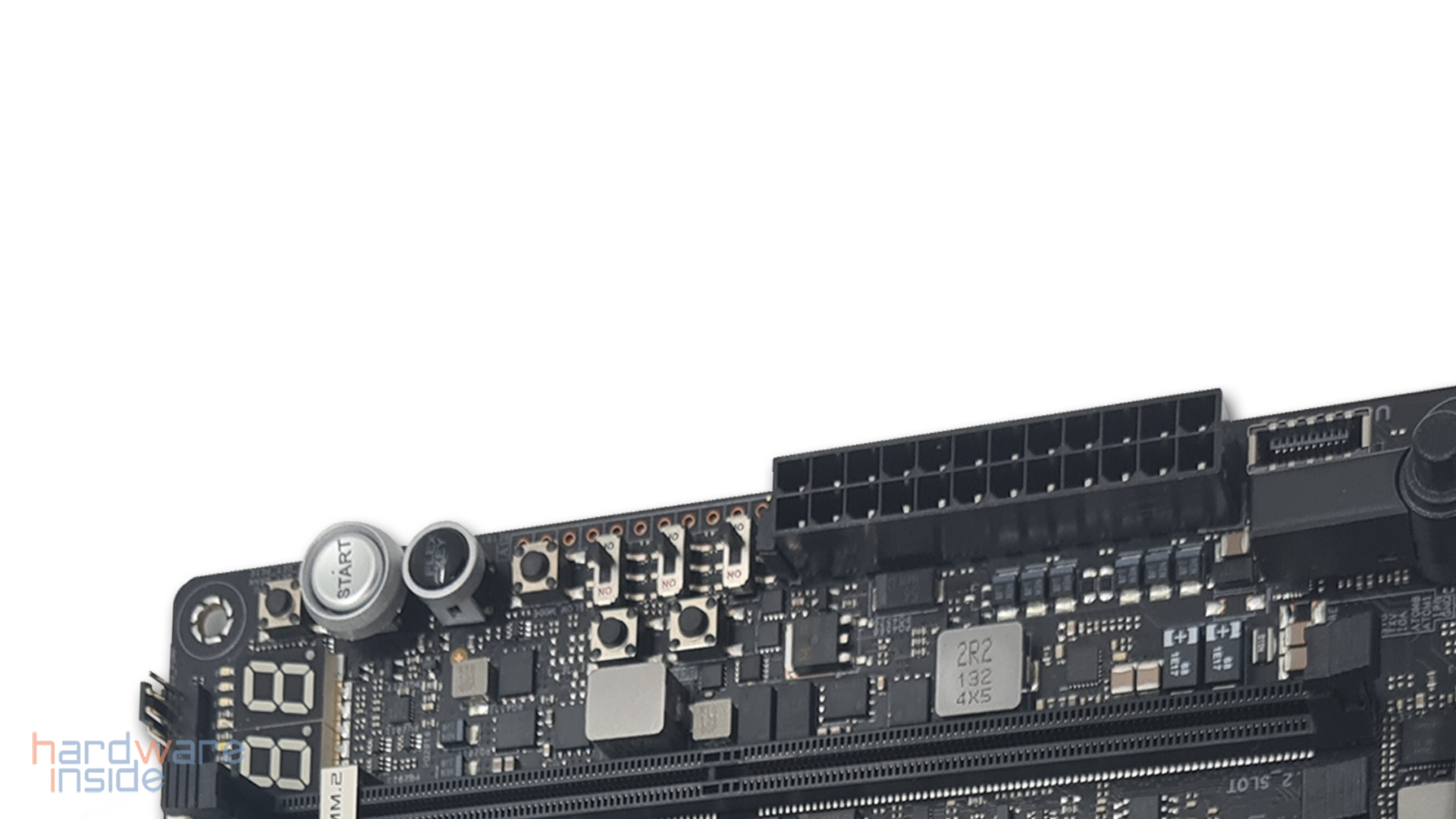 rog maximus z690 apex_19.jpg