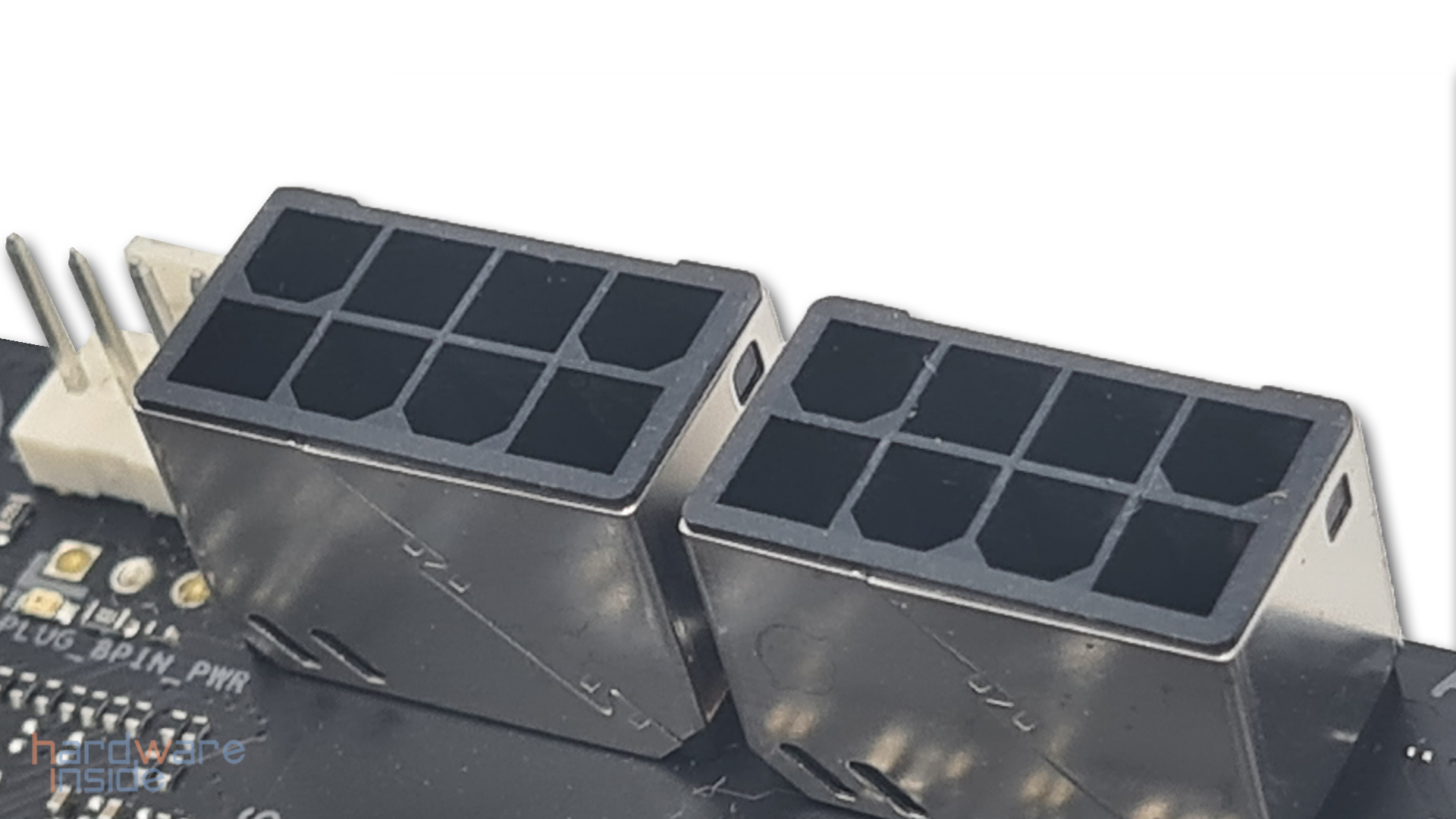 rog maximus z690 apex_20.jpg