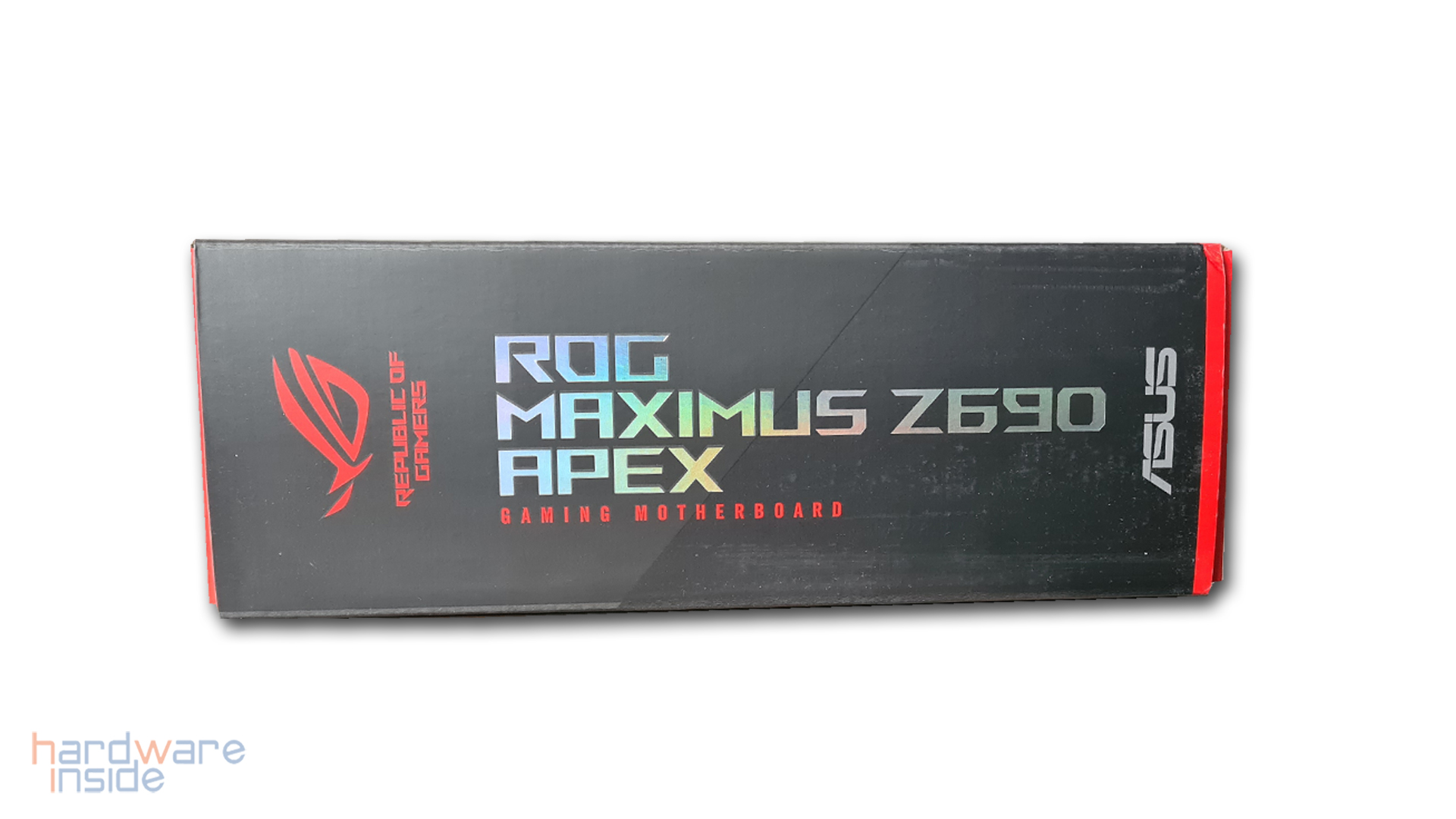 rog maximus z690 apex_4.jpg