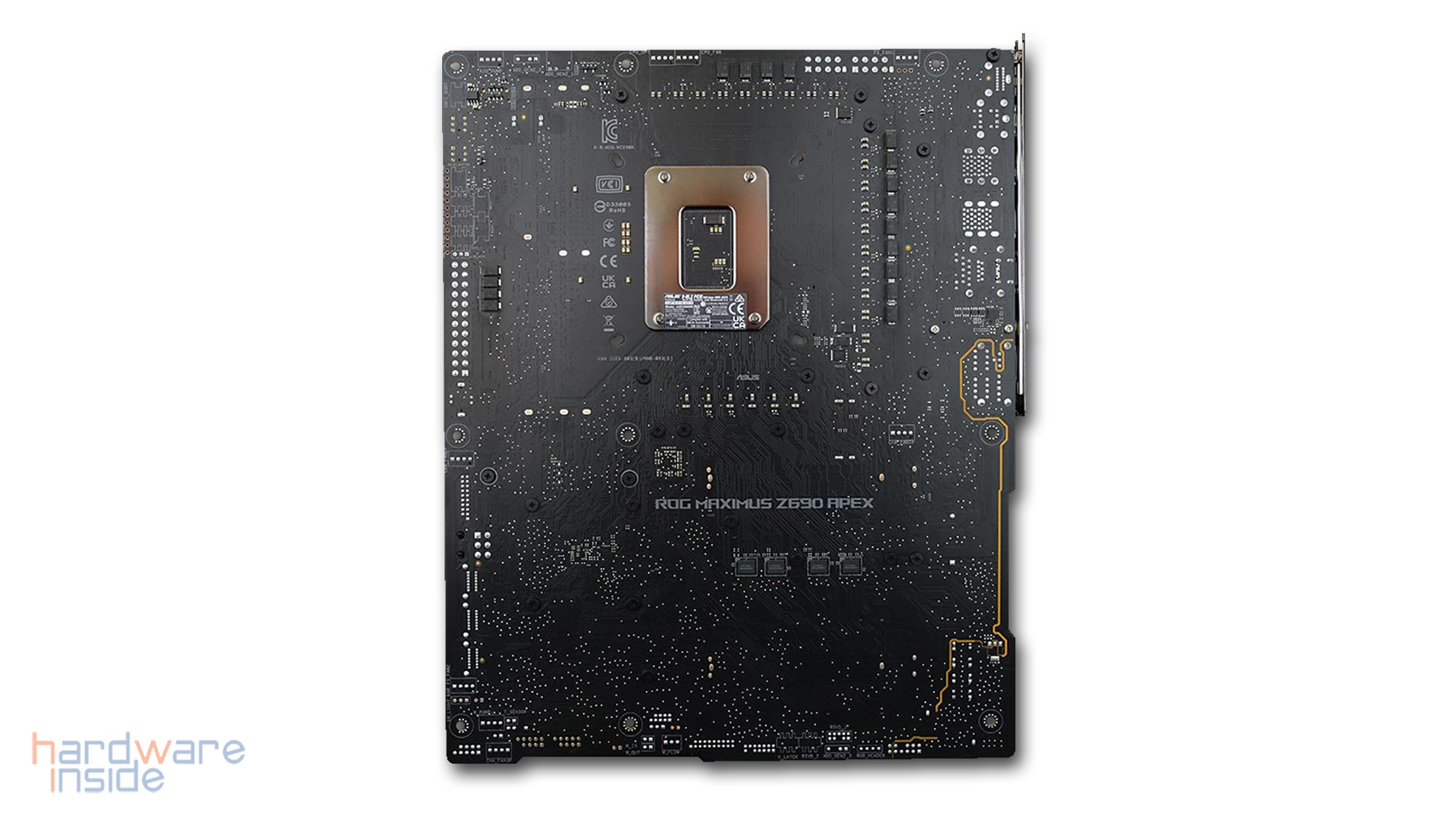 rog maximus z690 apex_8.jpg