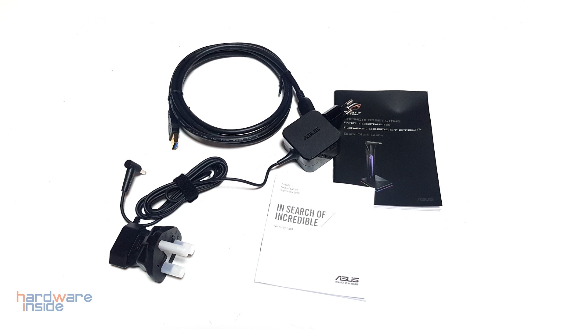 ROG THRONE QI - 6.jpg