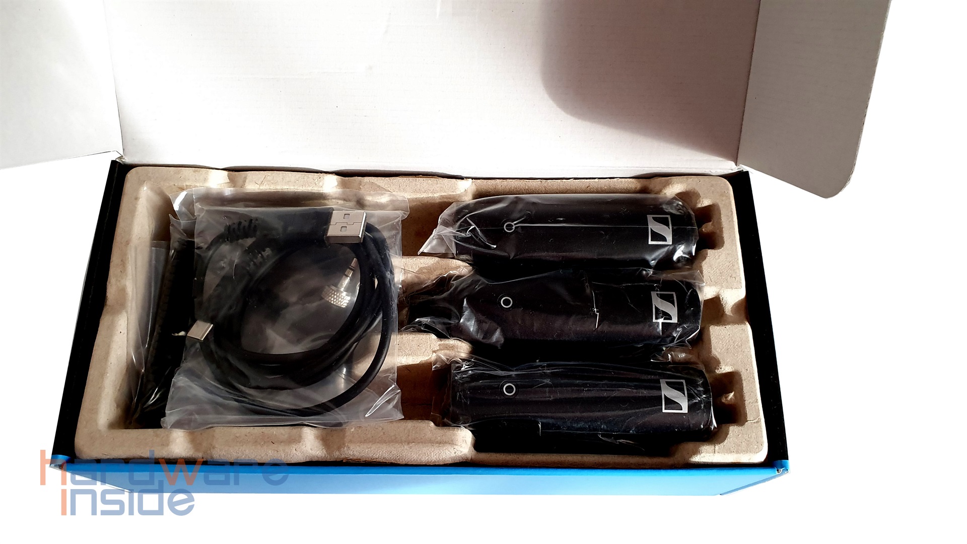 Sennheiser XS Wireless Digital - Portable ENG Set - 10.jpg