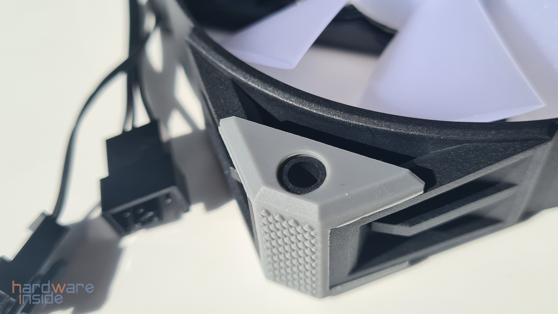 sharkoon s90 rgb_17.jpg