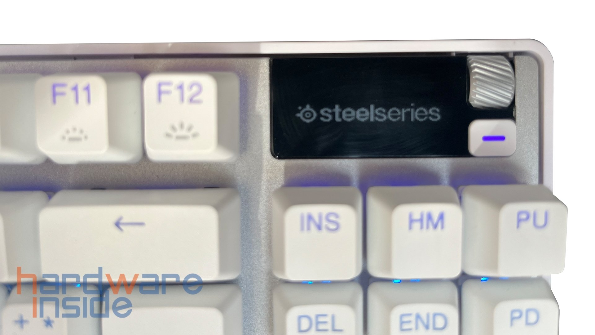 Steelseries-Apex-pro-tkl-030.JPG