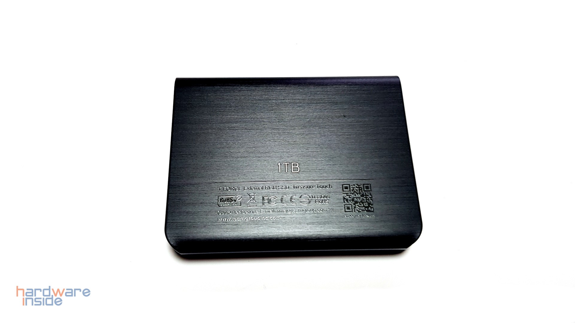 Teamgroup T-Force Treasure Touch RGB SSD - 6.jpg