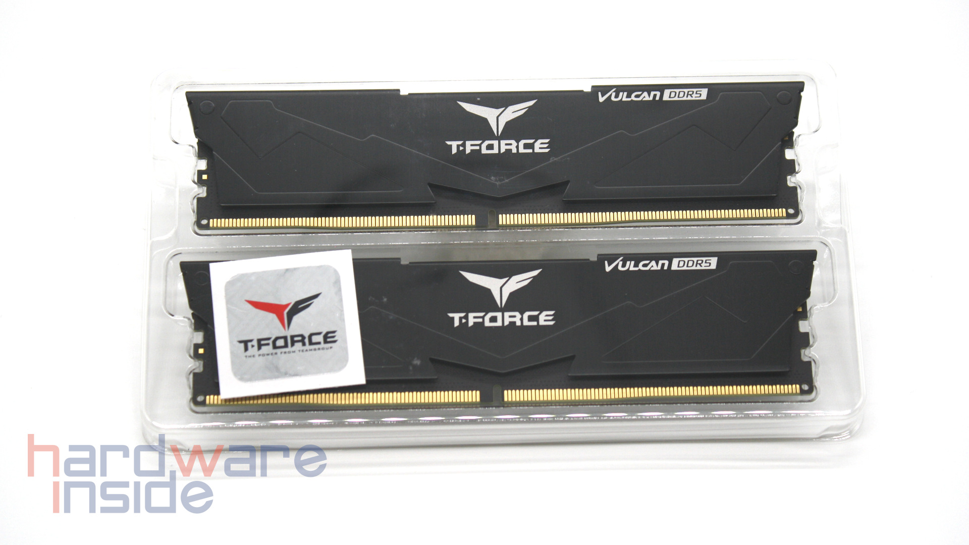 Lieferumfang des TeamGroup T-Force VULCAN DDR5-5600 Kits