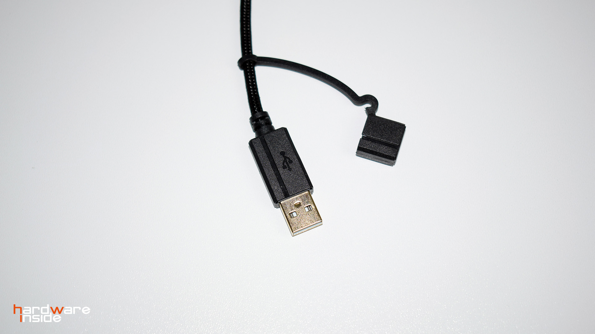 TECWARE Phantom RGB 87-key Keyboard 16.jpg