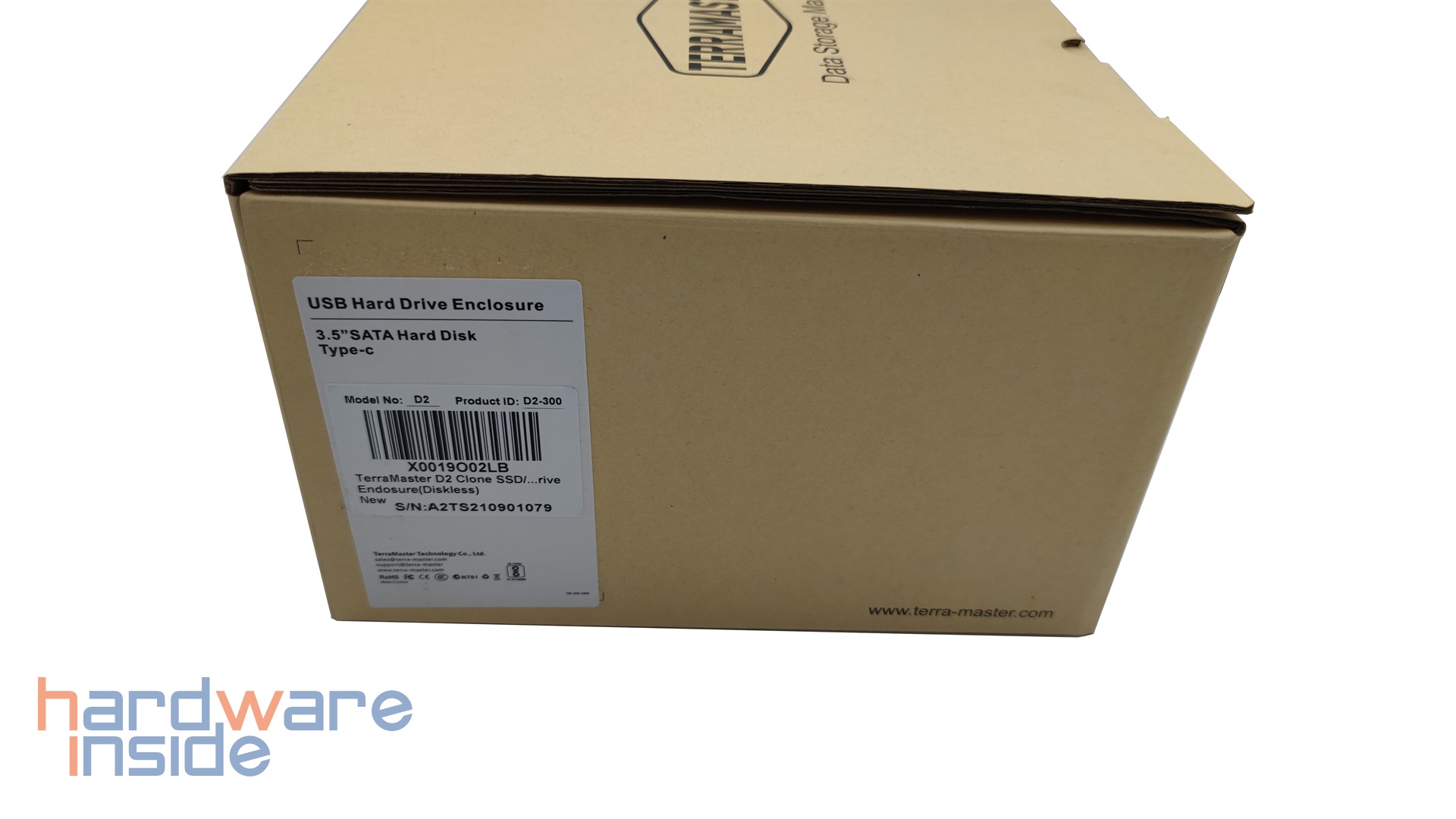 TerraMaster D2-300 - 3.jpg