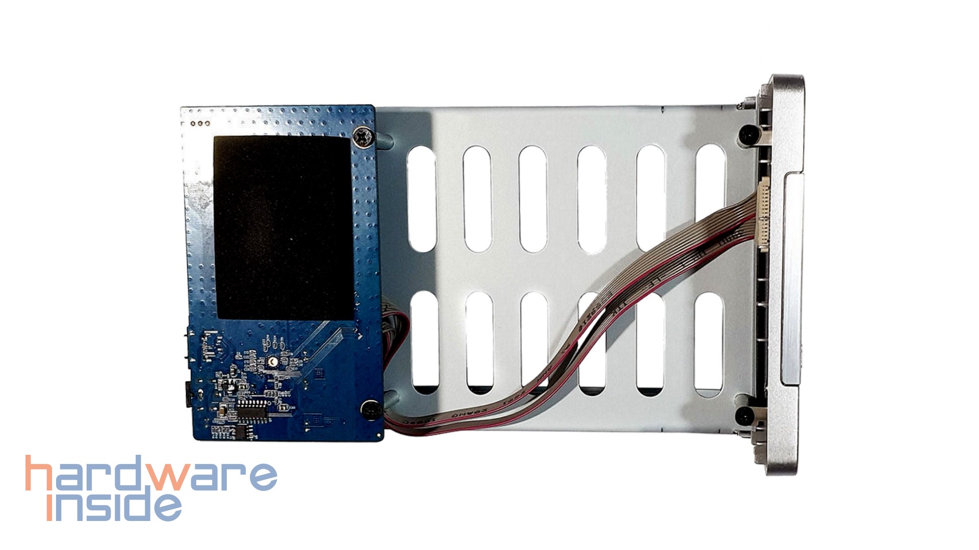 TerraMaster D2-300 - 9.jpg