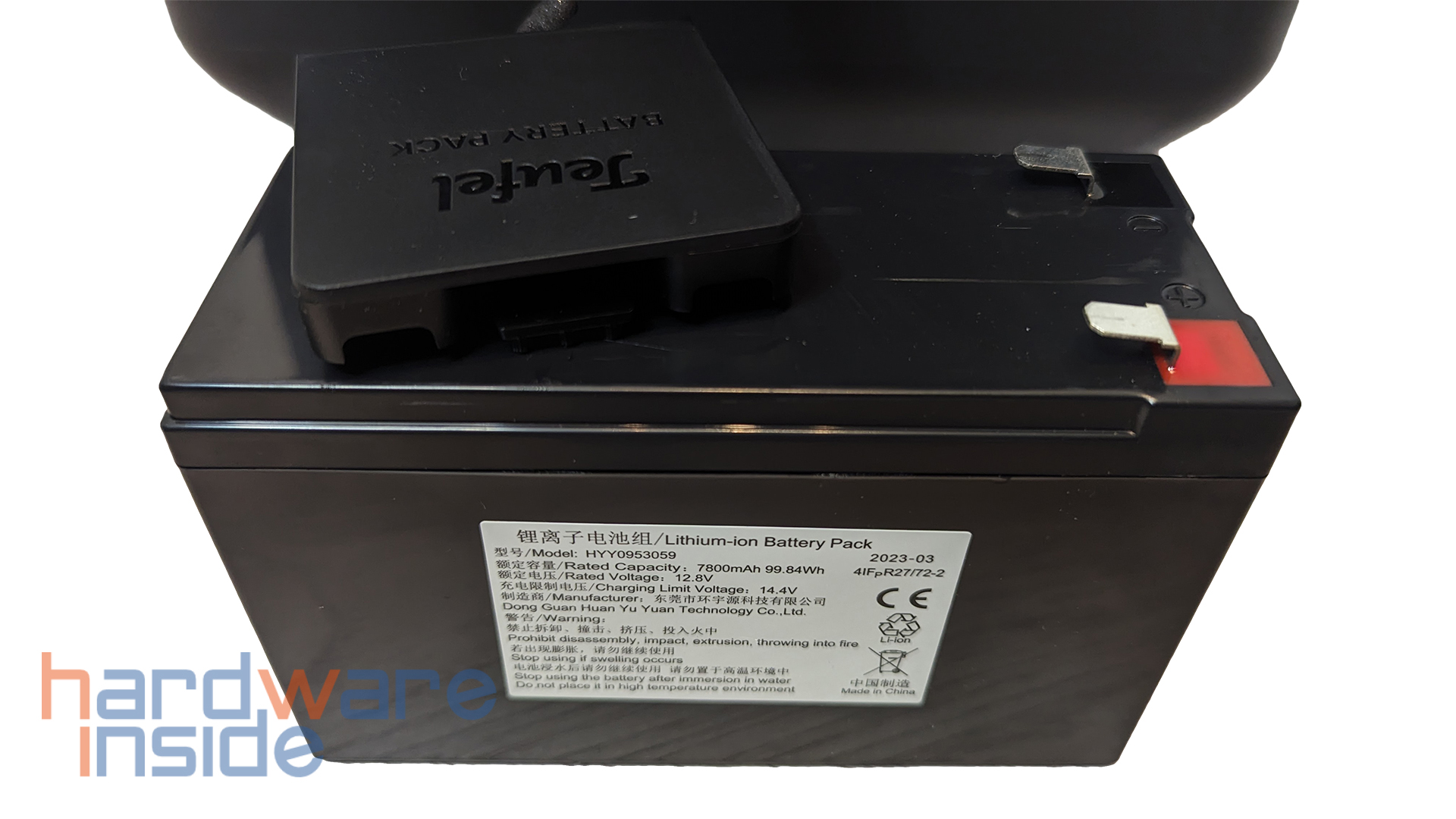 Teufel Rockster Air 2 Batterie 1.jpg