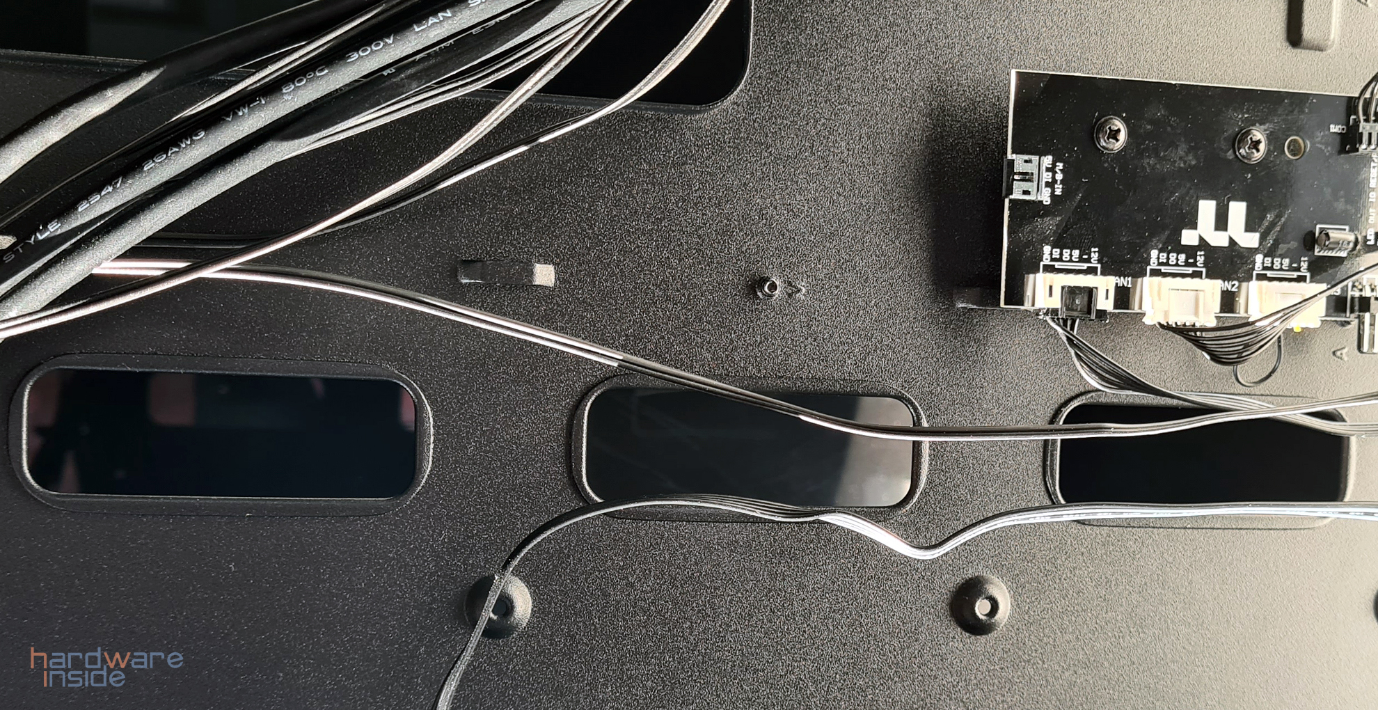 thermaltake h55 tg argb_10.jpg