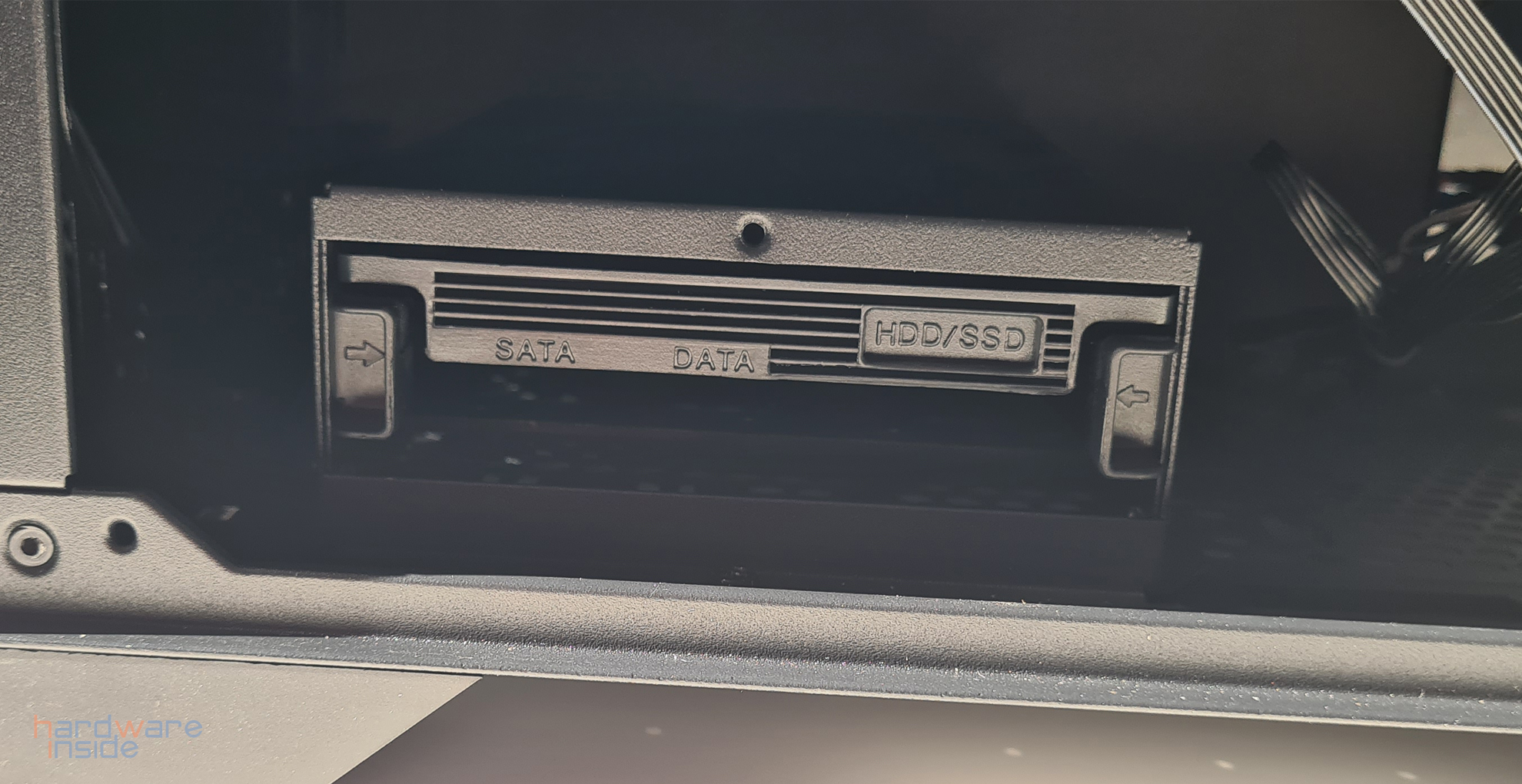 thermaltake h55 tg argb_14.jpg