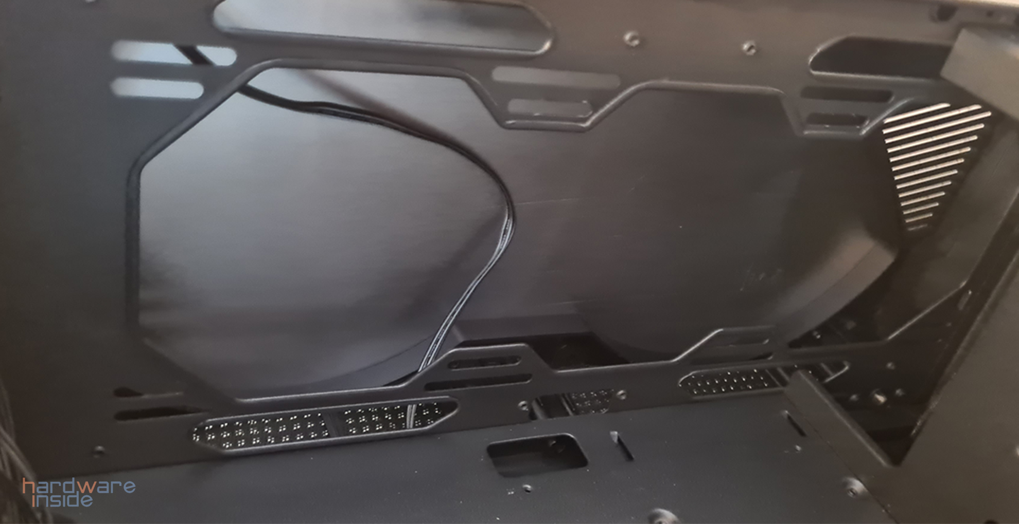 thermaltake h55 tg argb_20.jpg