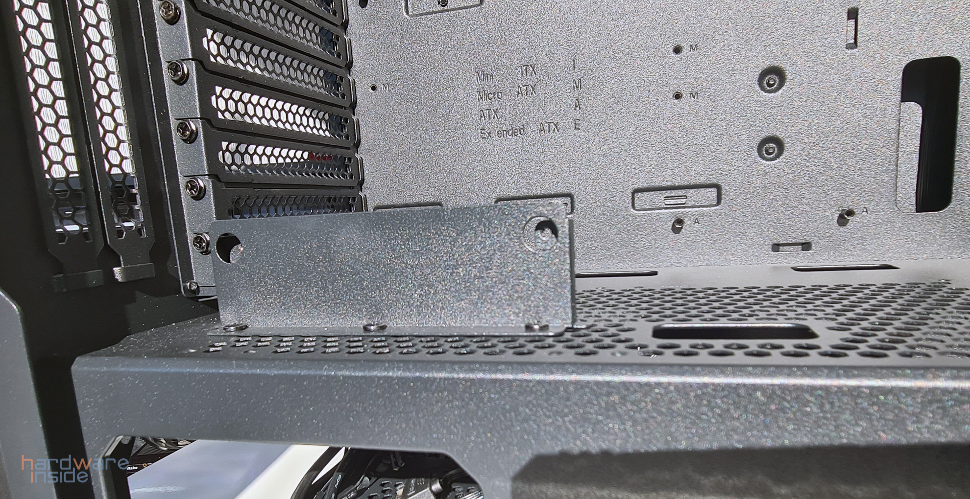 thermaltake h55 tg argb_21.jpg