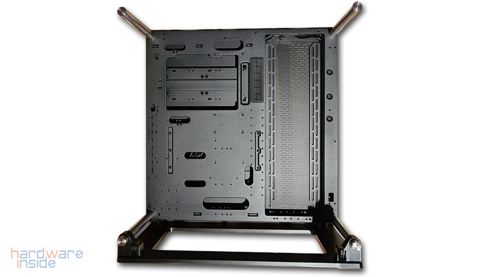 thermaltake p3 tg pro_13.jpg