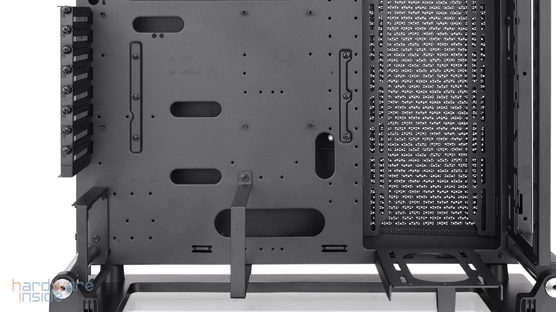 thermaltake p3 tg pro_27.jpg