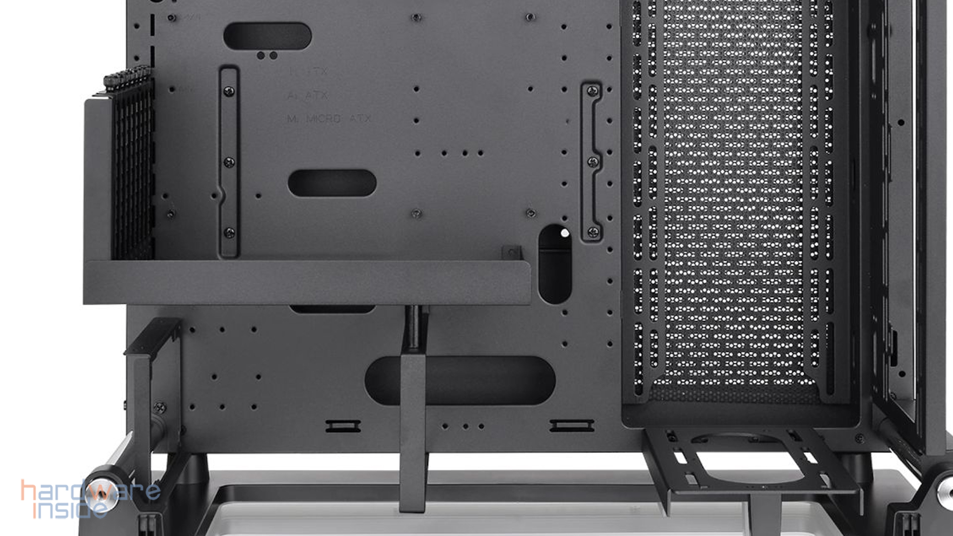 thermaltake p3 tg pro_28.jpg