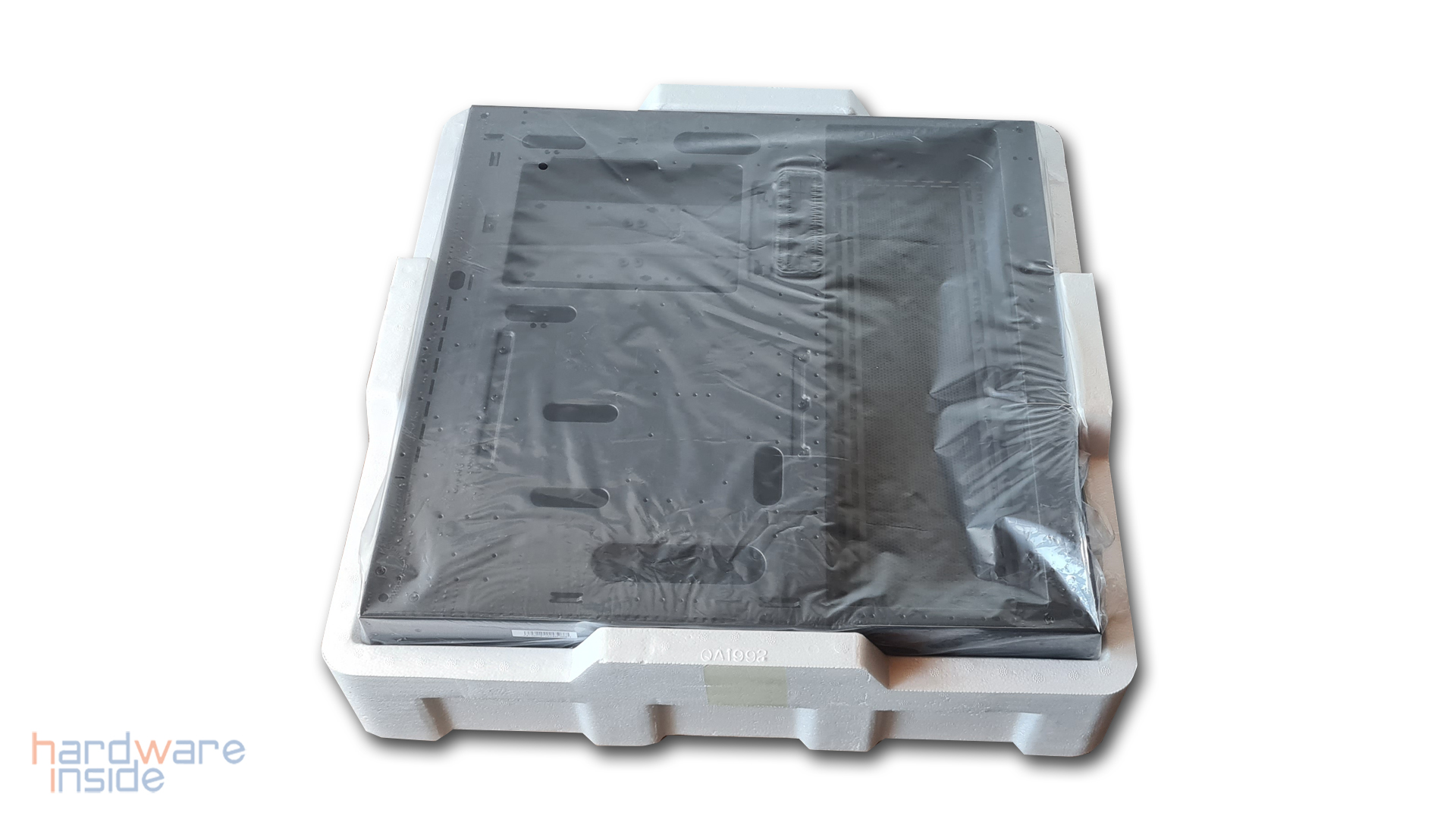 thermaltake p3 tg pro_5.jpg