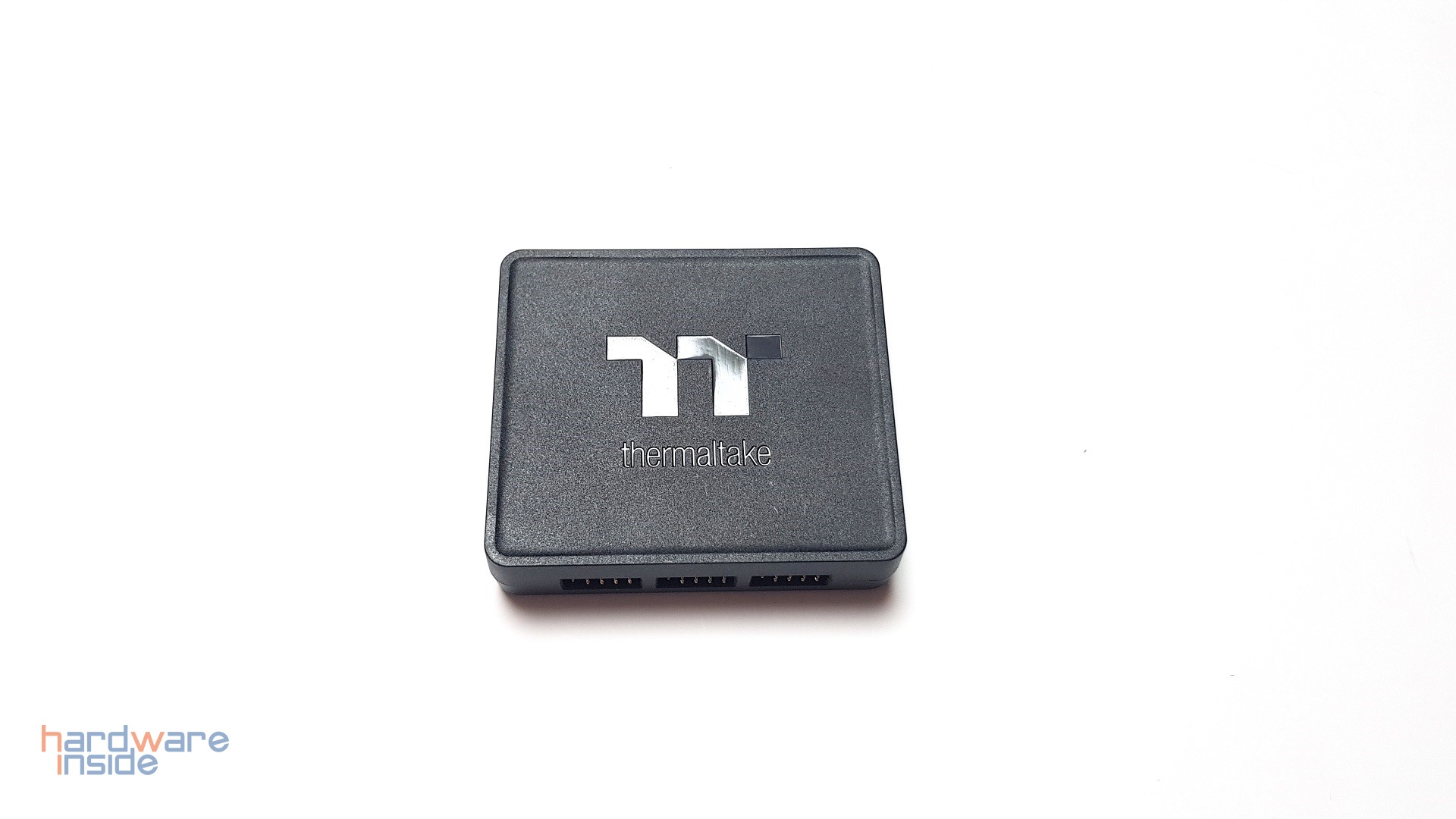 Thermaltake Riing Quad 14 RGB Radiator Fan TT Premium Edition Fan 3er Pack - 13.jpg