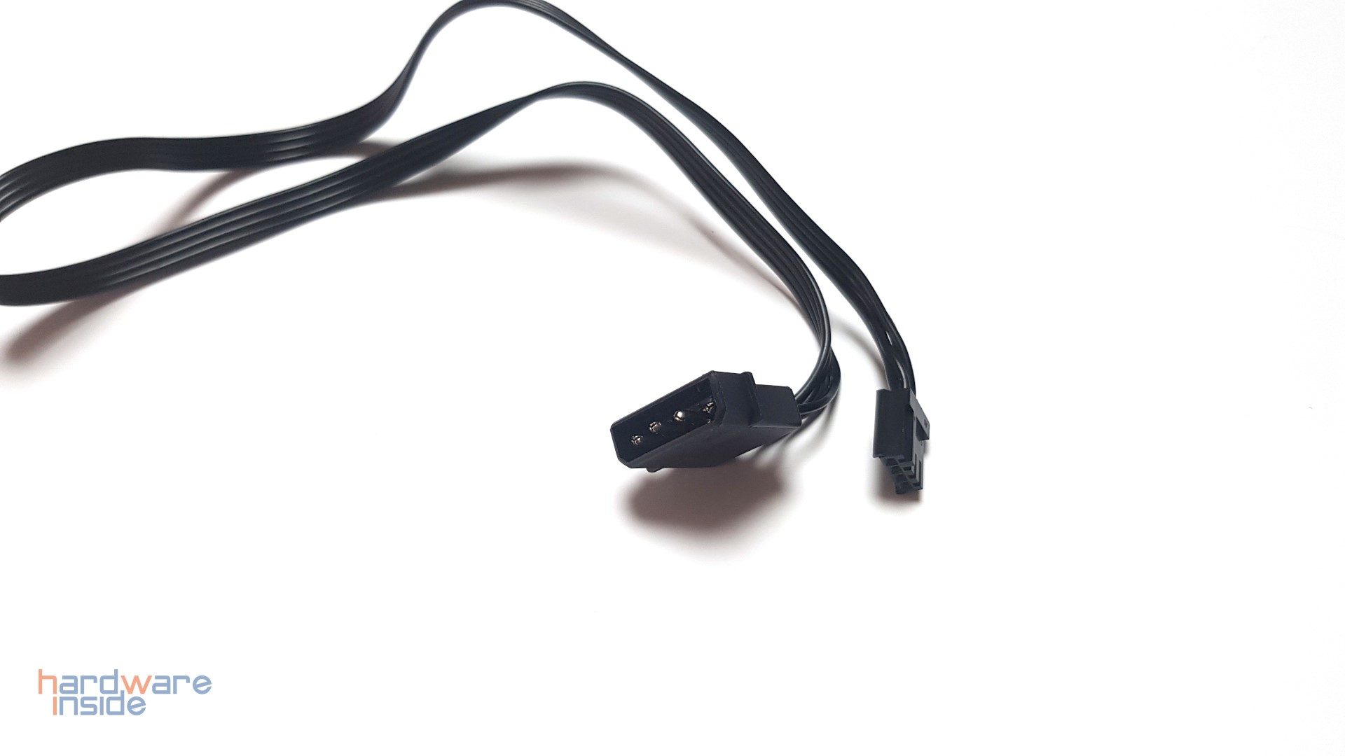 Thermaltake Riing Quad 14 RGB Radiator Fan TT Premium Edition Fan 3er Pack - 21.jpg