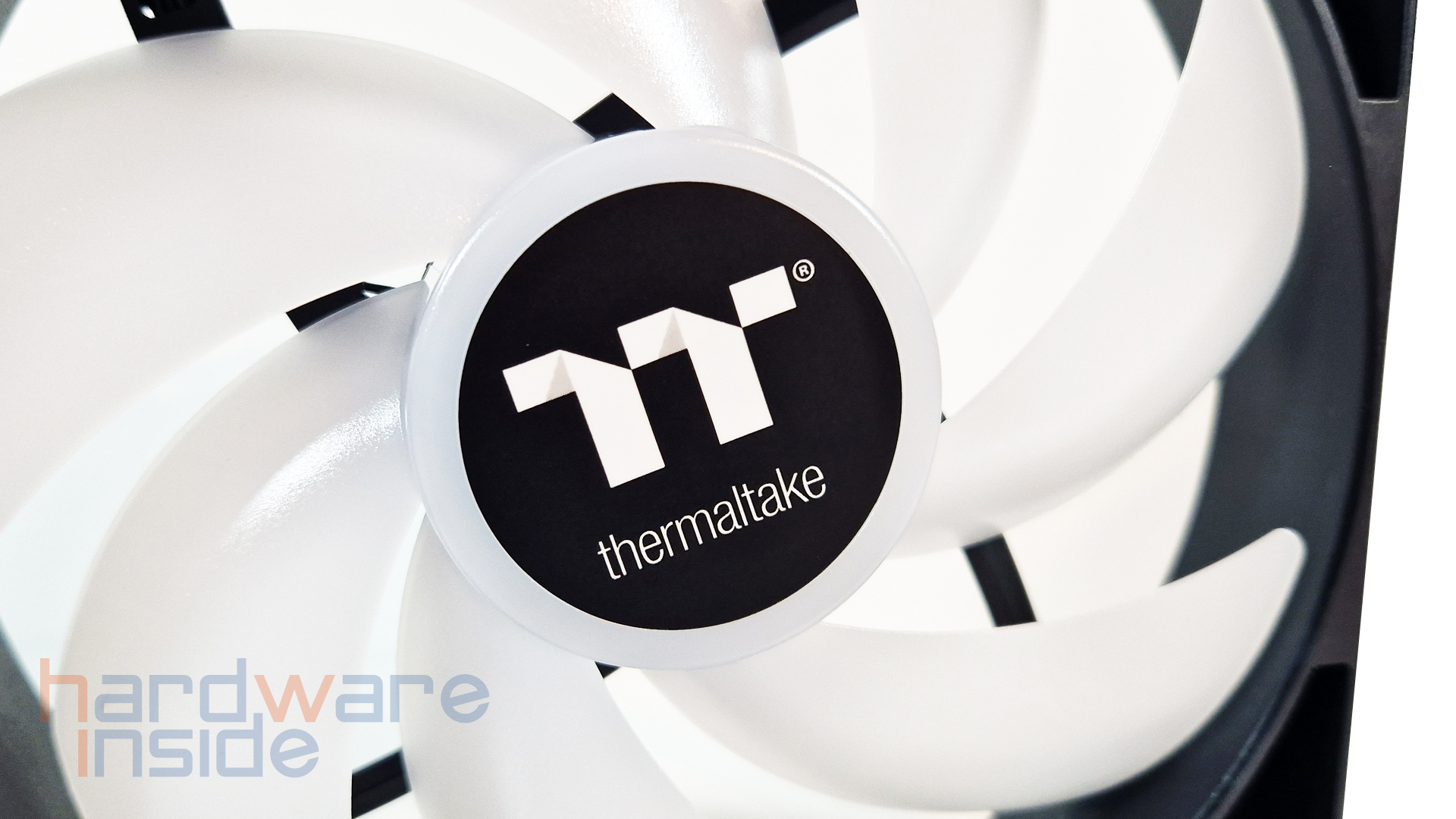 thermaltake th280 v2 argb syn_8.jpg