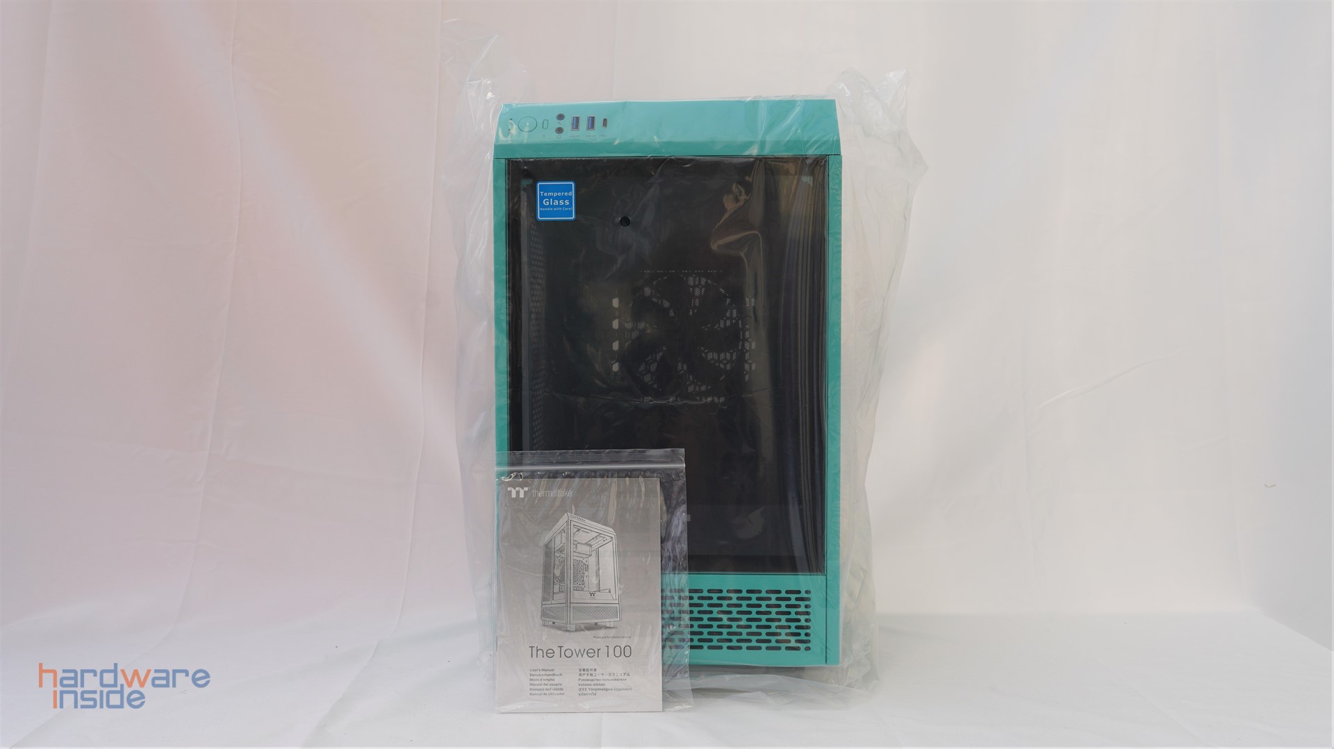 thermaltake-the-tower-100-turquoise-mini-ausgepackt.JPG
