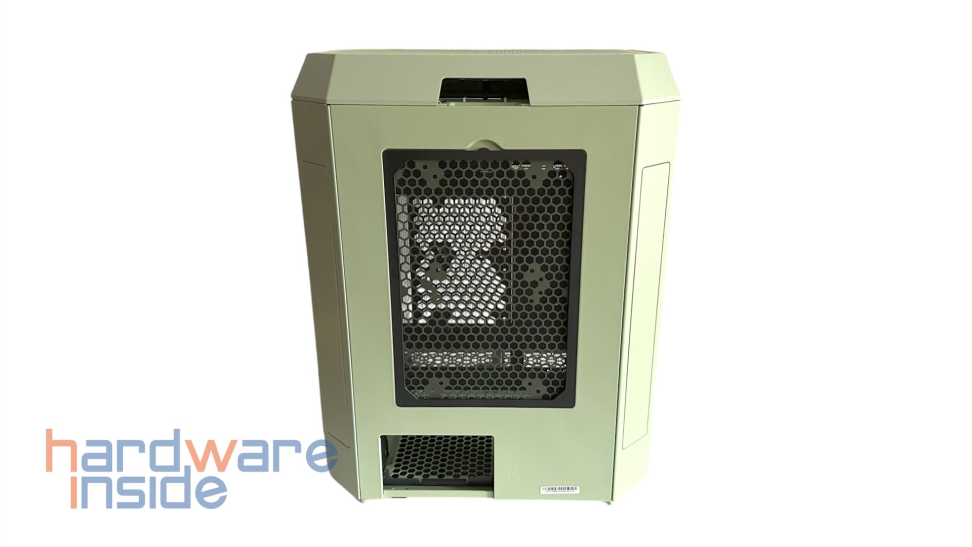 Thermaltake - The Tower 600 - 22.jpg