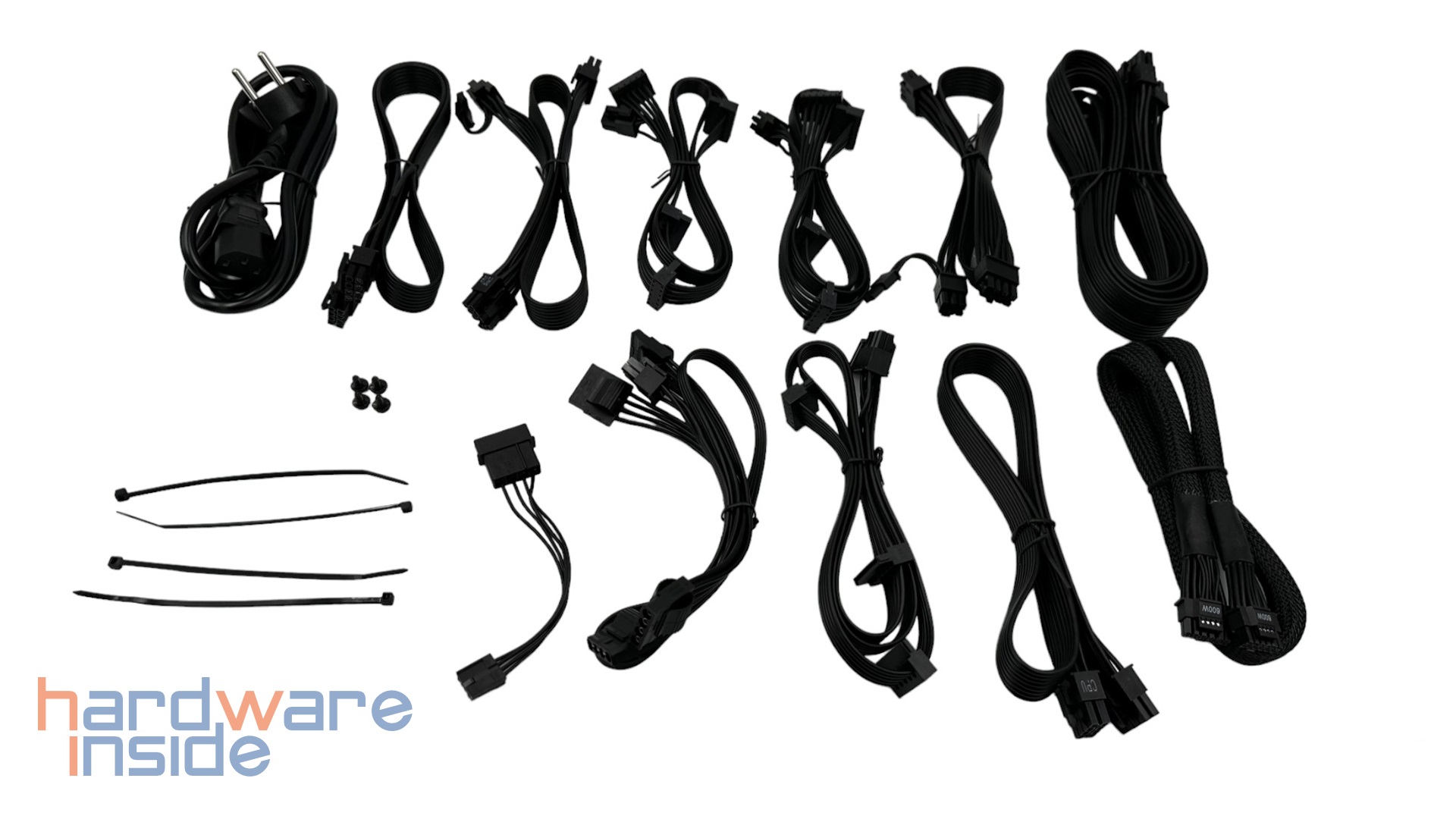 Thermaltake TOUGHPOWER GF3 - 1000W - 6.jpg