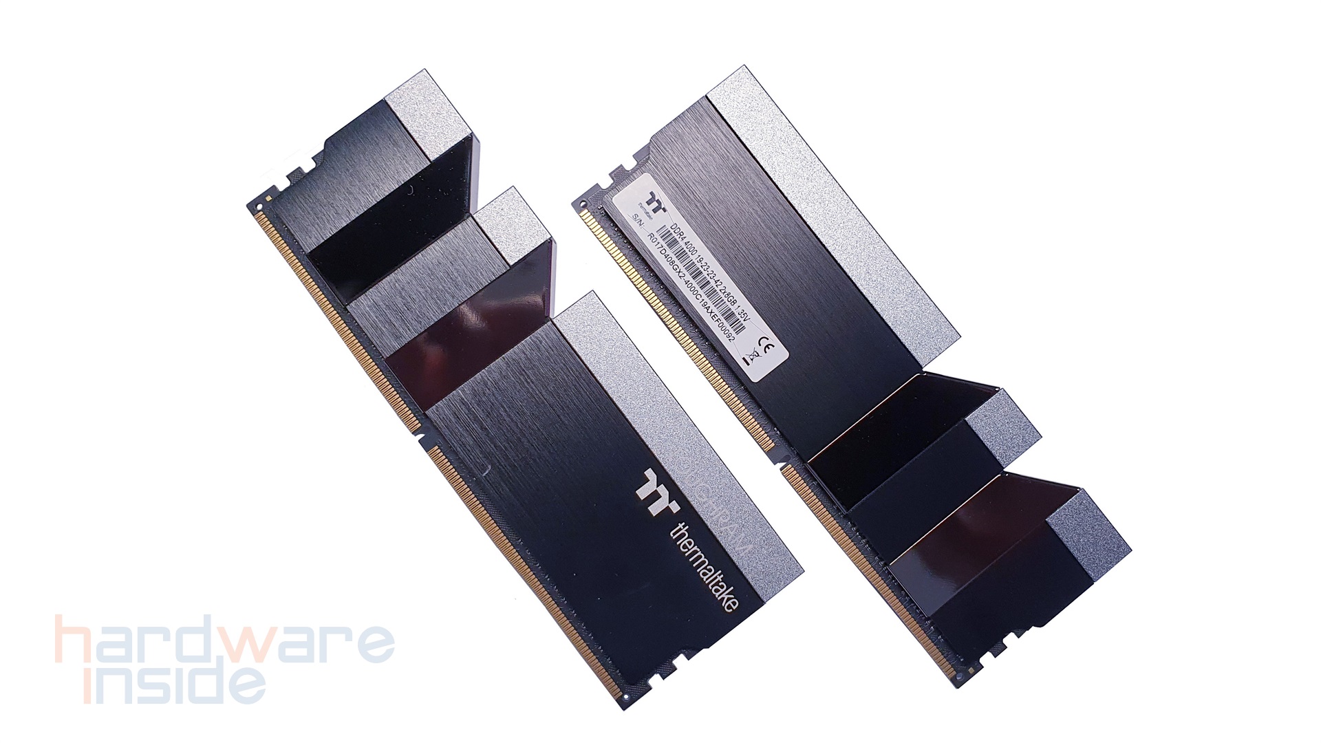 Thermaltake TOUGHRAM - 4.jpg