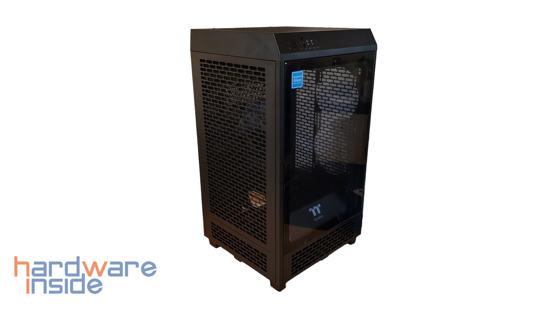 thermaltake-tower-200-details (2).jpg