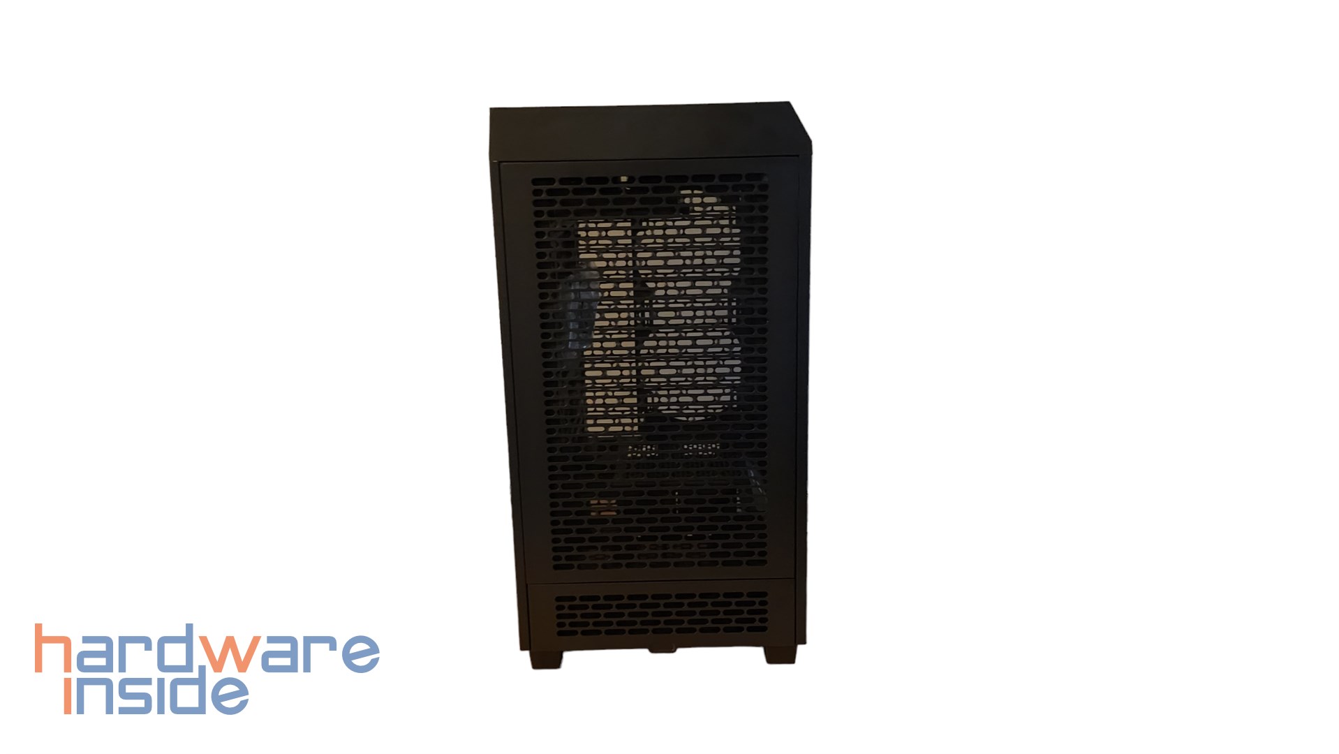thermaltake-tower-200-details (7).jpg