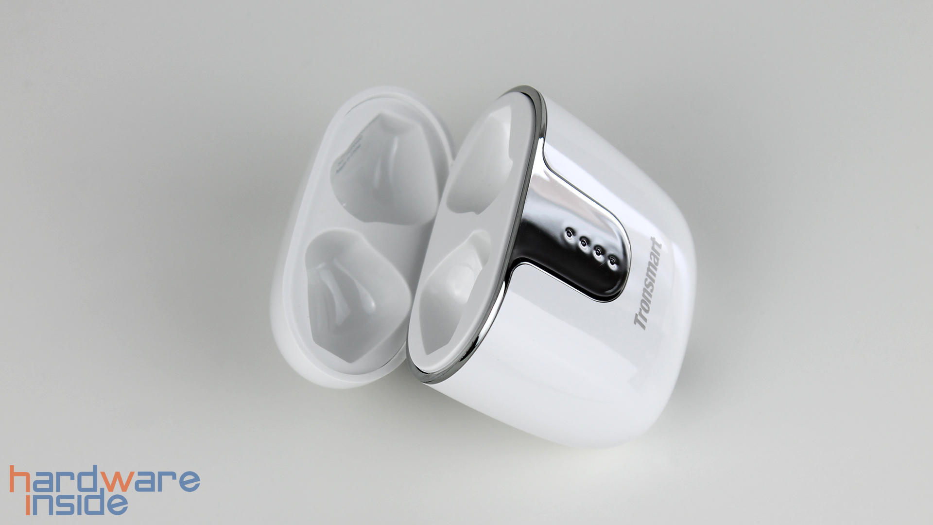 tronsmart-onyx-ace-02.jpg