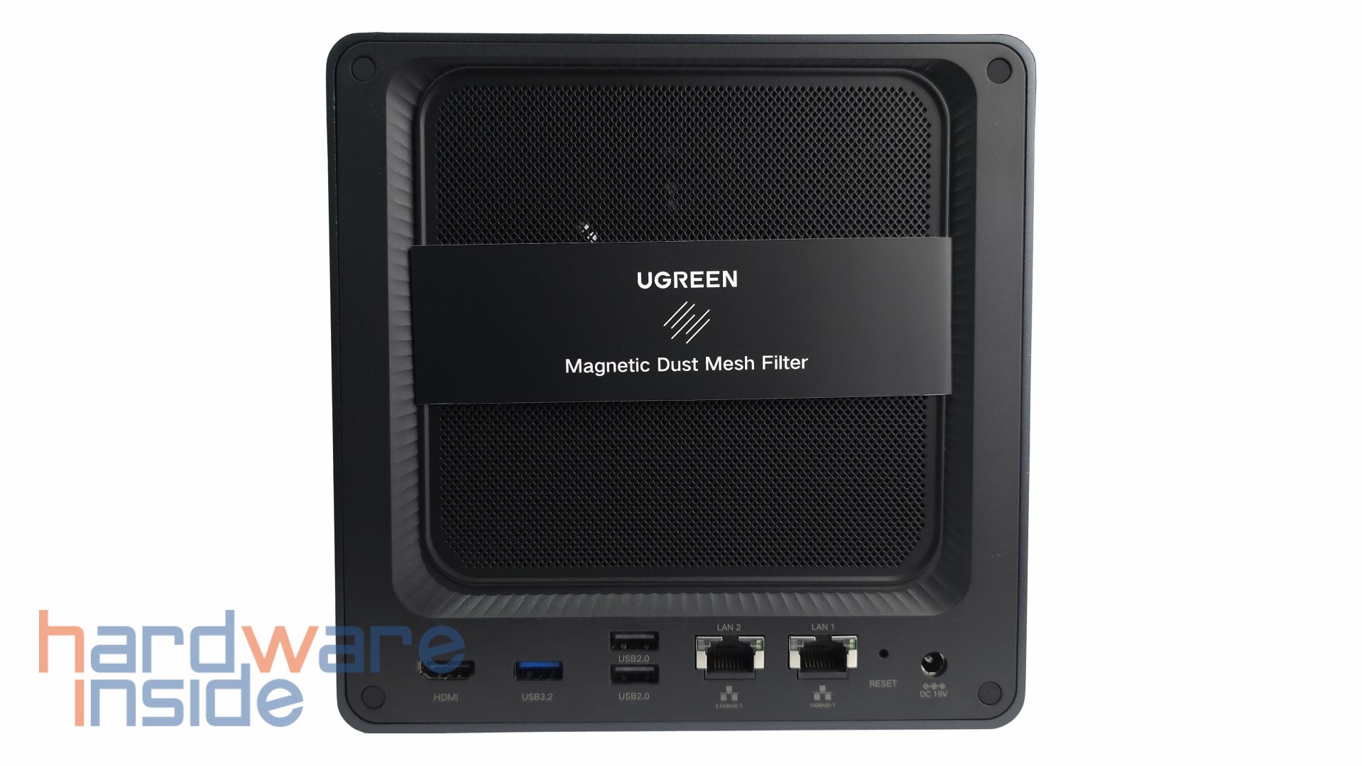 ugreen-nasync-dxp4800-plus-back.jpg