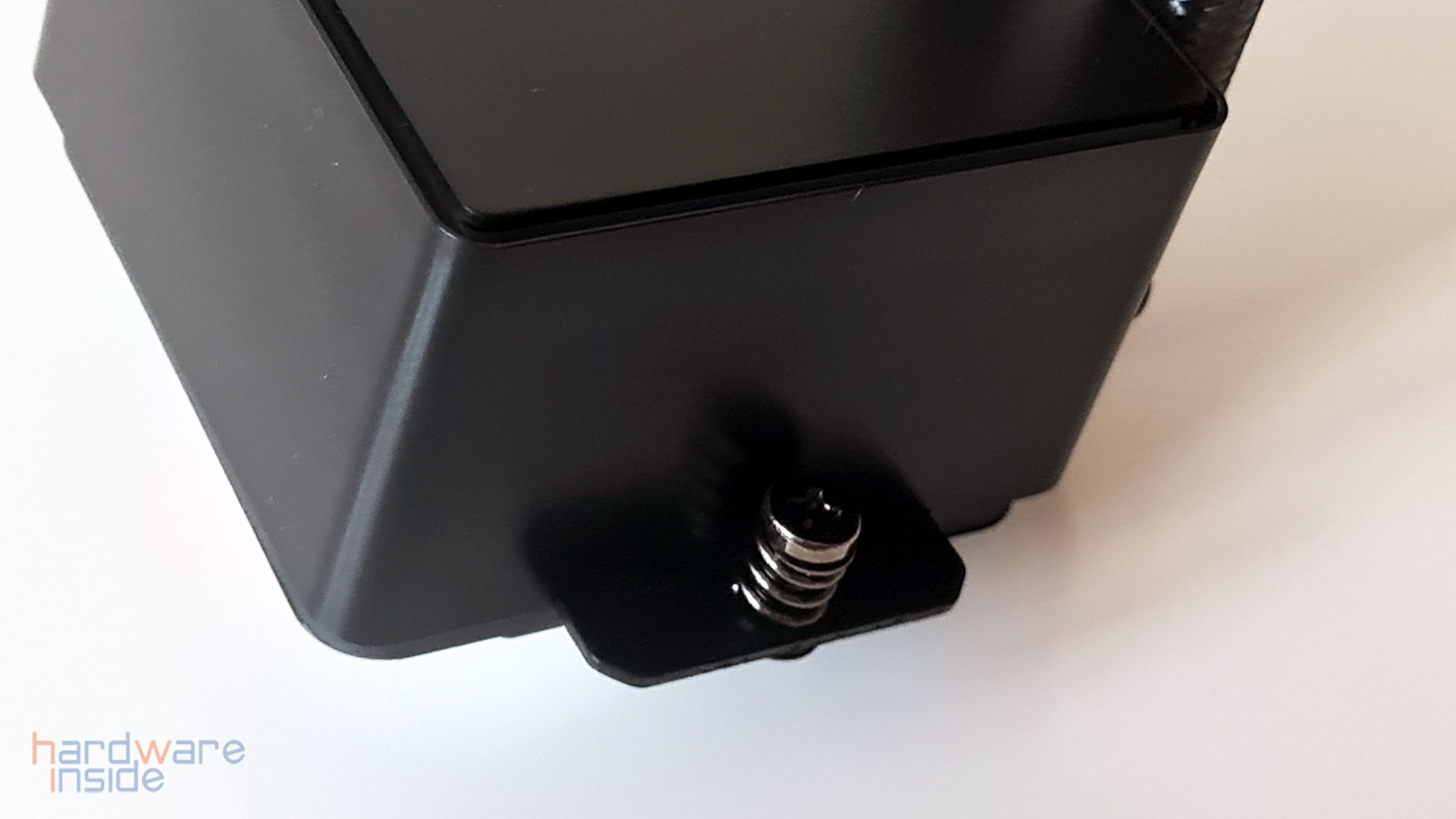 Xilence LiQuRizer LQ240PRO_16.jpg