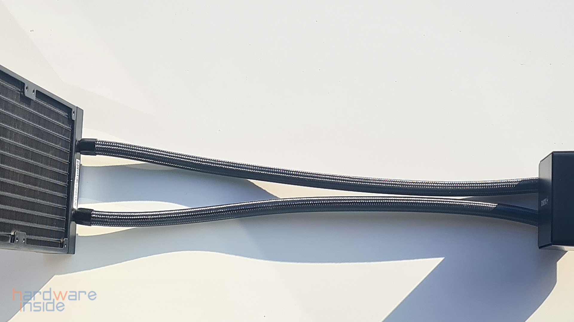 Xilence LiQuRizer LQ240PRO_21.jpg