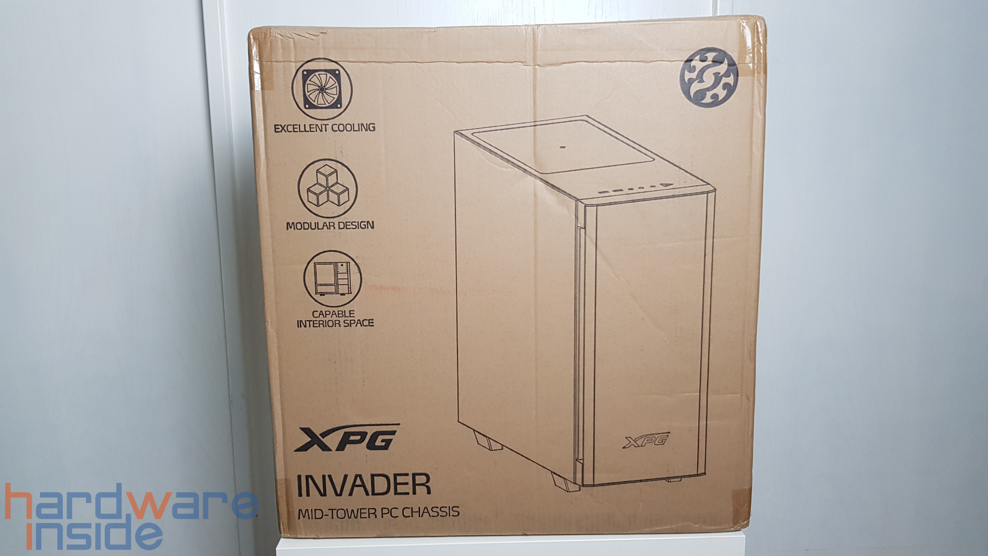 XPG_INVADER_Verpackung_1.jpg