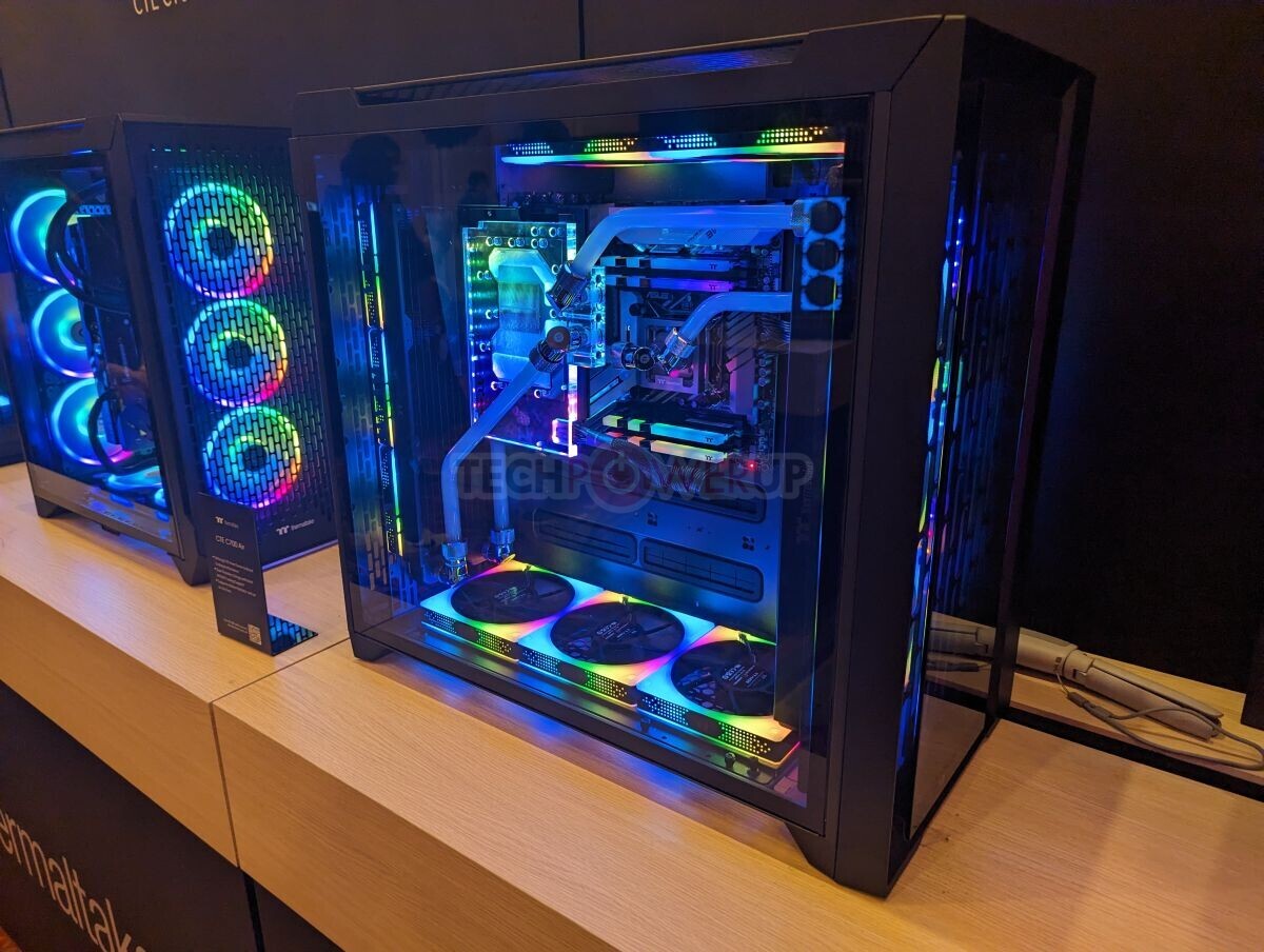 www.techpowerup.com